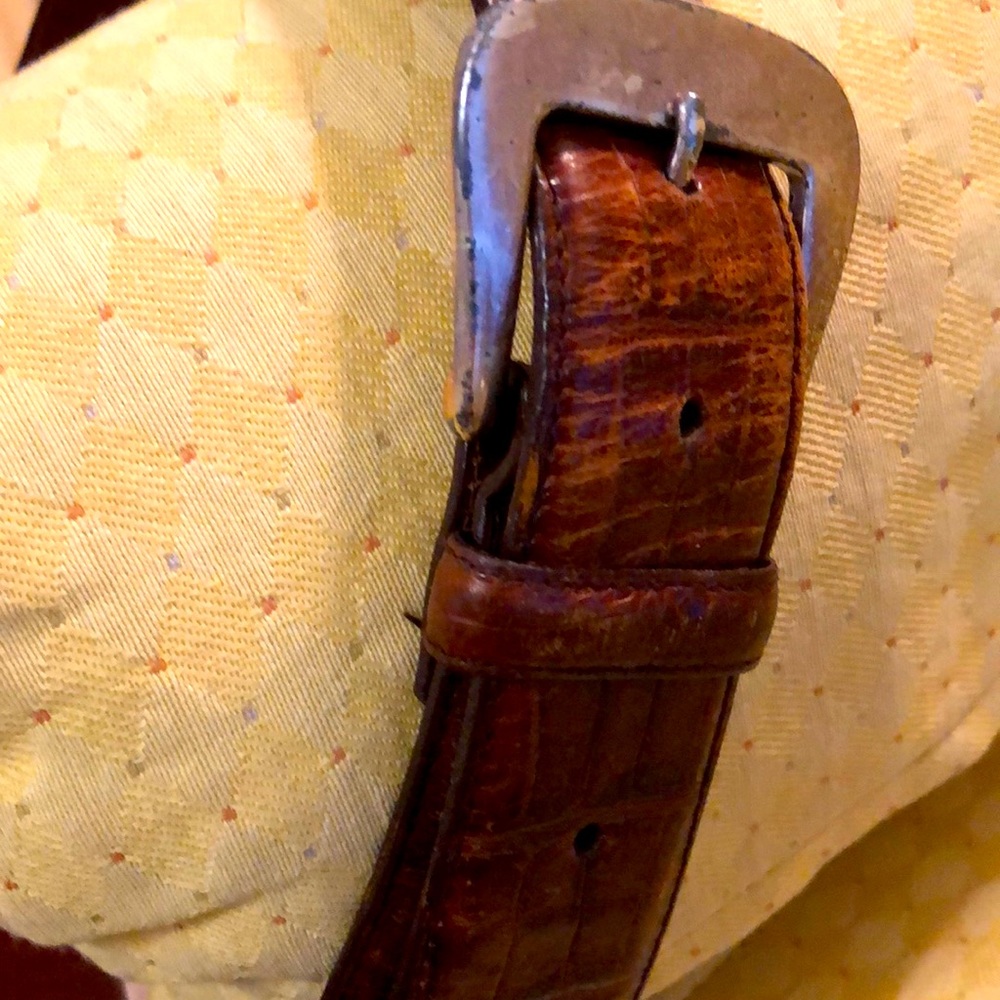 Genuine leather brown belt